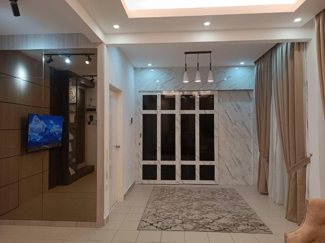 In Homestay Corner Batu Pahat Exterior photo