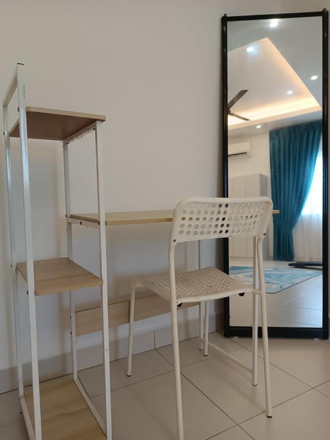 In Homestay Corner Batu Pahat Exterior photo
