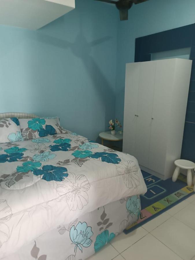 In Homestay Corner Batu Pahat Exterior photo