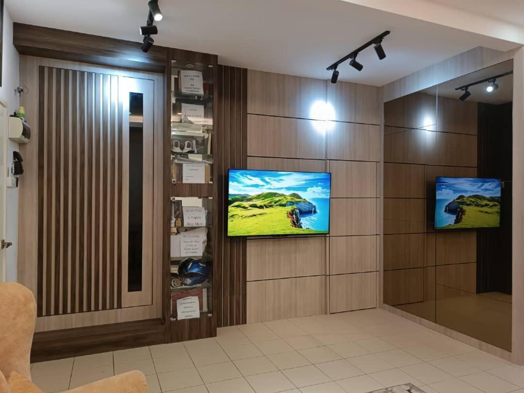 In Homestay Corner Batu Pahat Exterior photo
